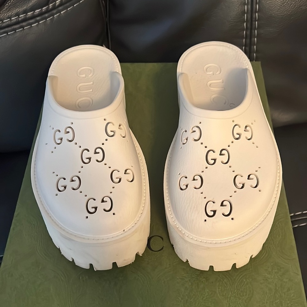 Rubber GG Through Mystic White Mule